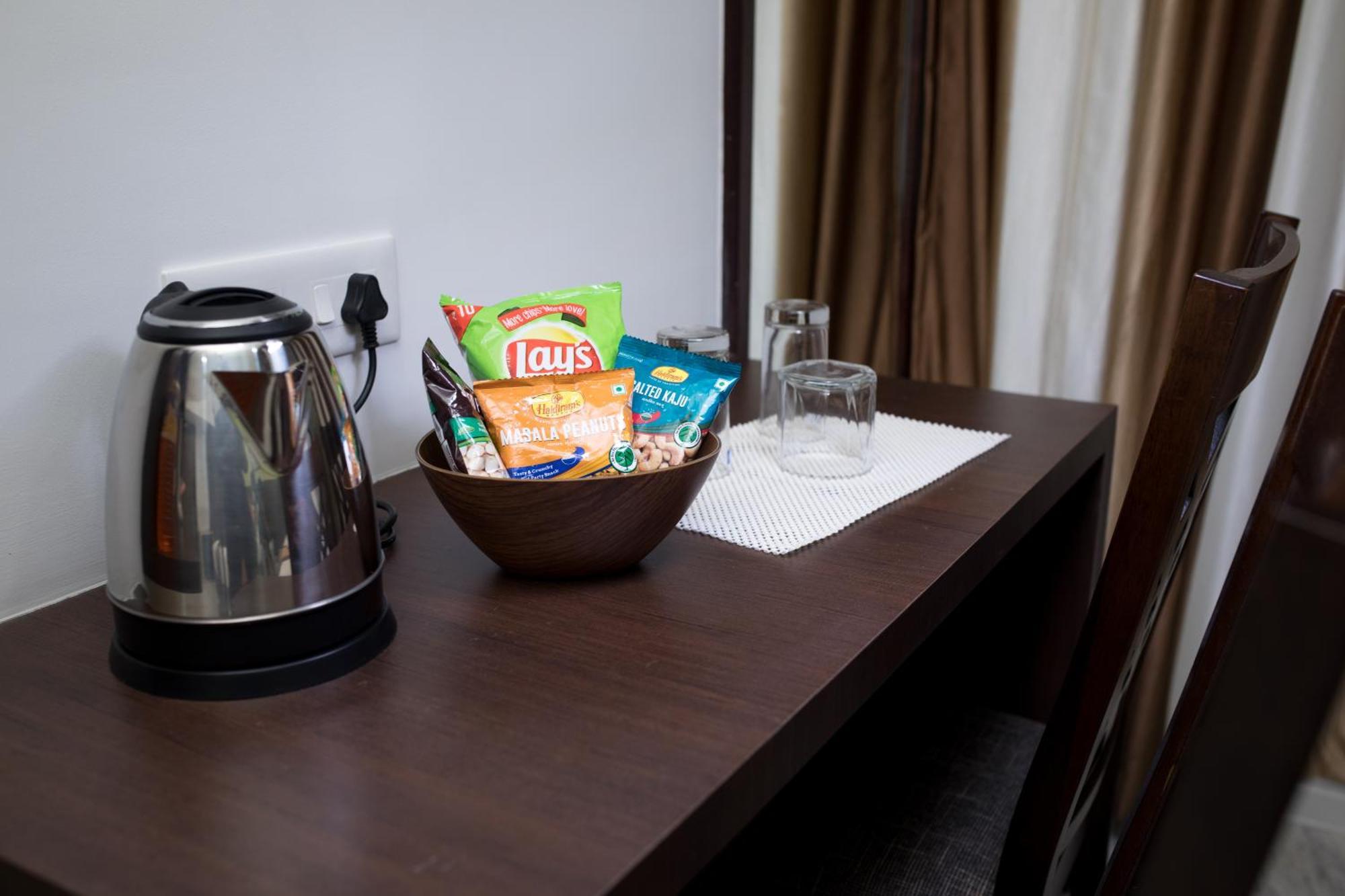 Hotel Grand Padappai Residency - Gpr Madrás Habitación foto